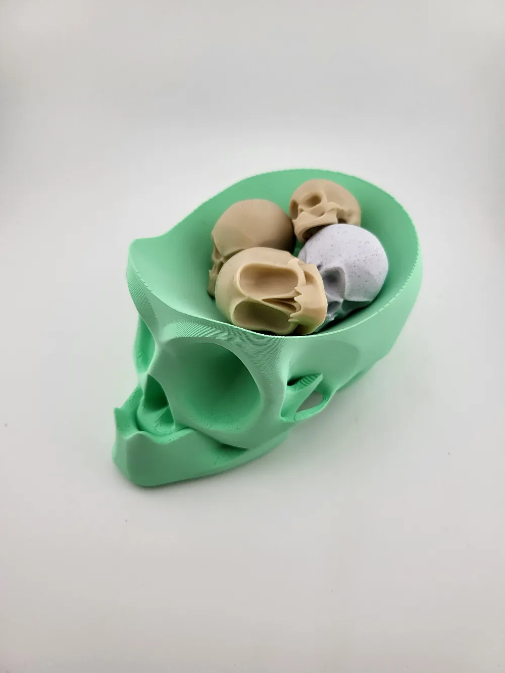 skull bowl candy and key thumbnail 2