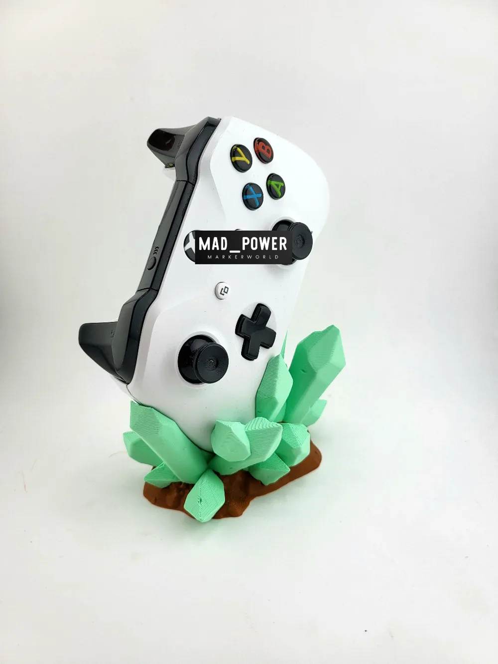 xbox controller stand crystal thumbnail 4