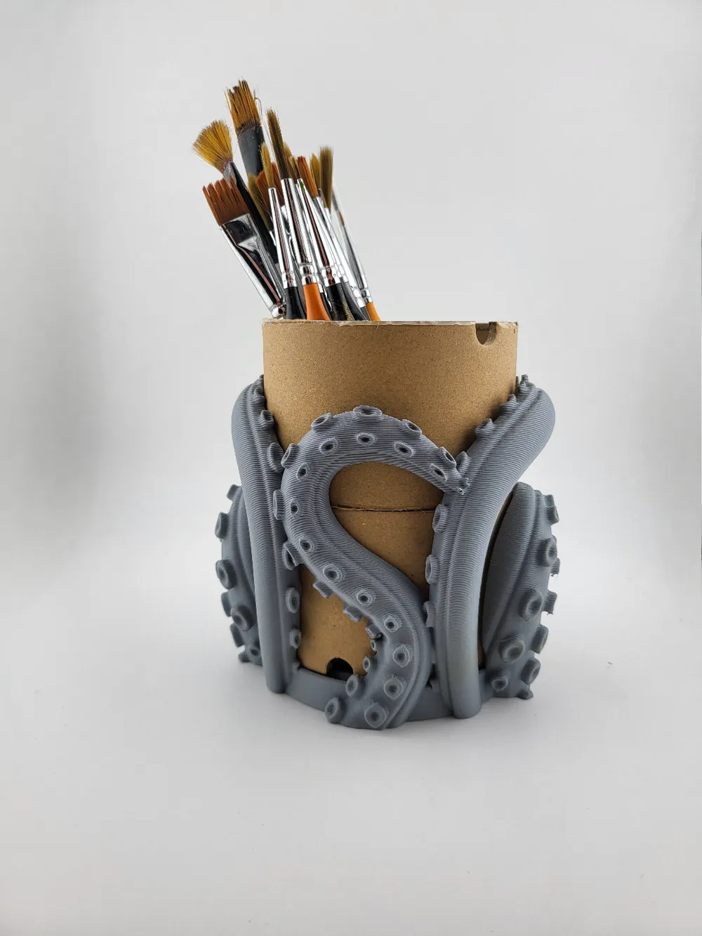 Cardboard Spools pen brush tool holder recycling thumbnail 3