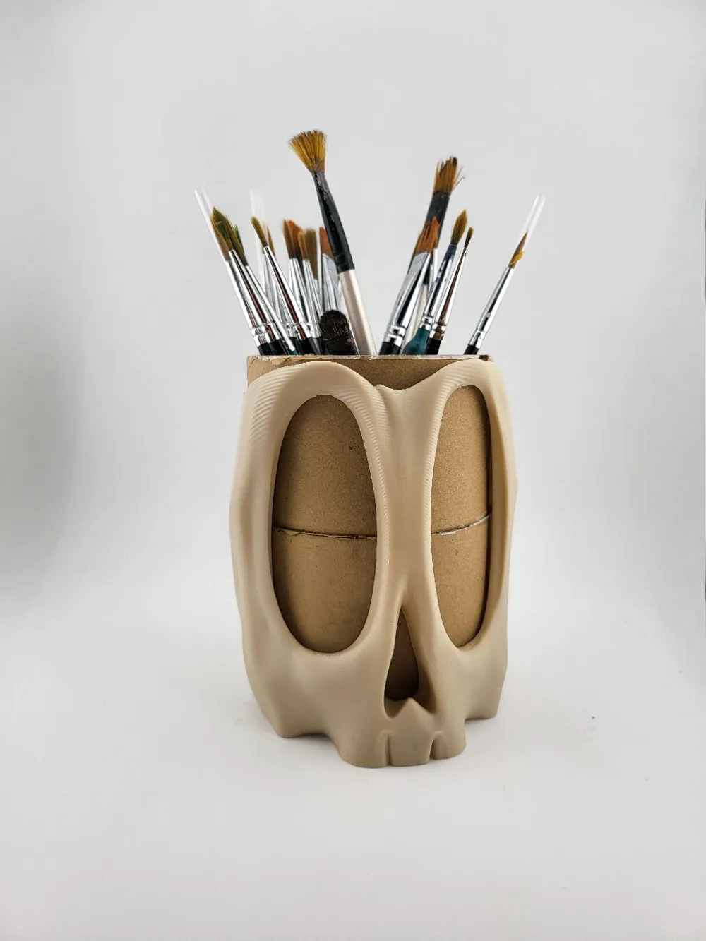 Spools recycling pen brush tool holder Cardboard thumbnail 2