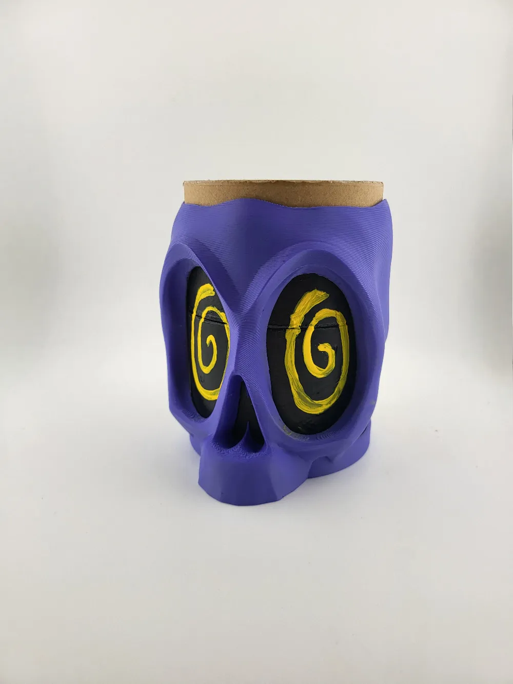 Spools recycling pen brush tool holder paint thumbnail 4