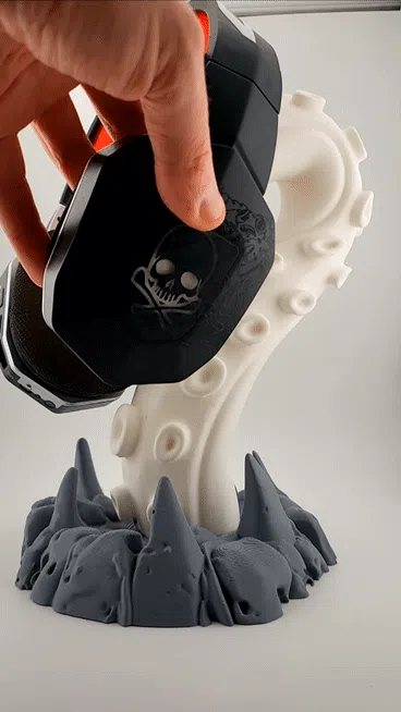 Headphone Stand tentacle thumbnail 2