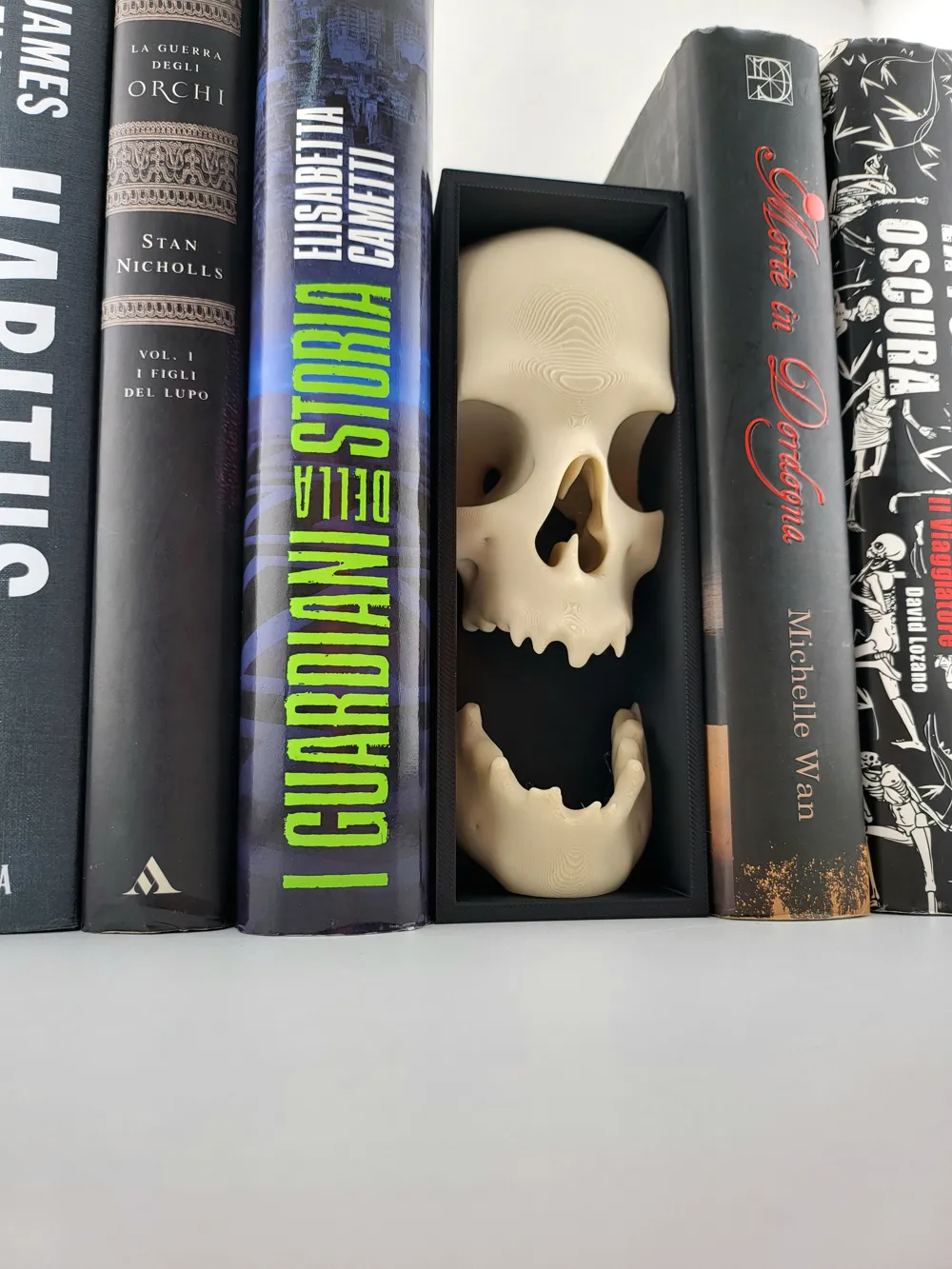 book nook skull horror style thumbnail 2