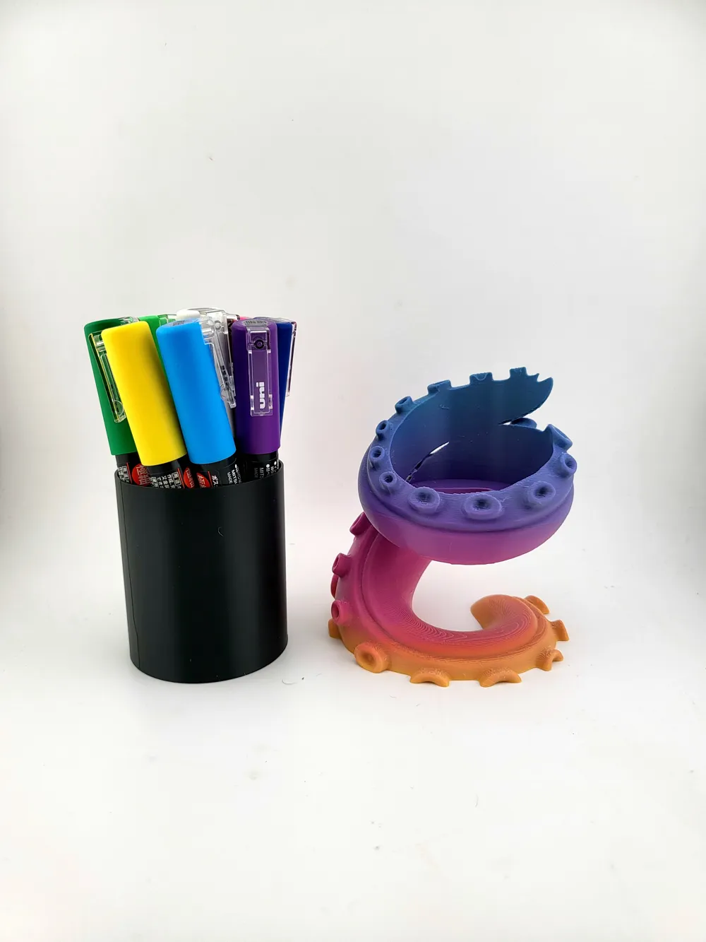 Tentacle pen holder brush and tool thumbnail 3