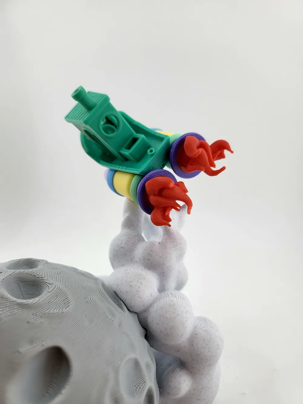 Benchy 10th , escape from the moon thumbnail 3