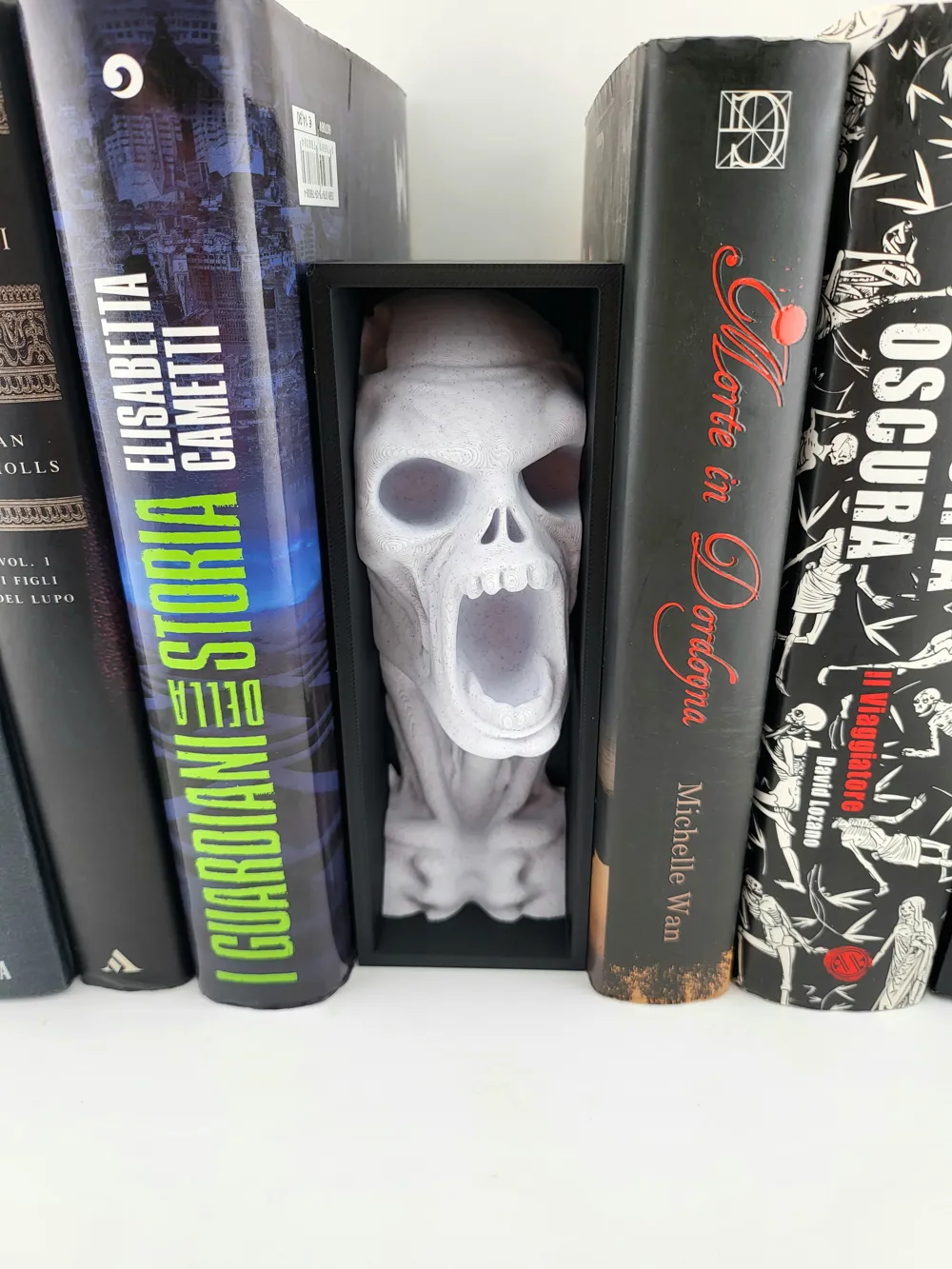book nook horror zombie thumbnail 3