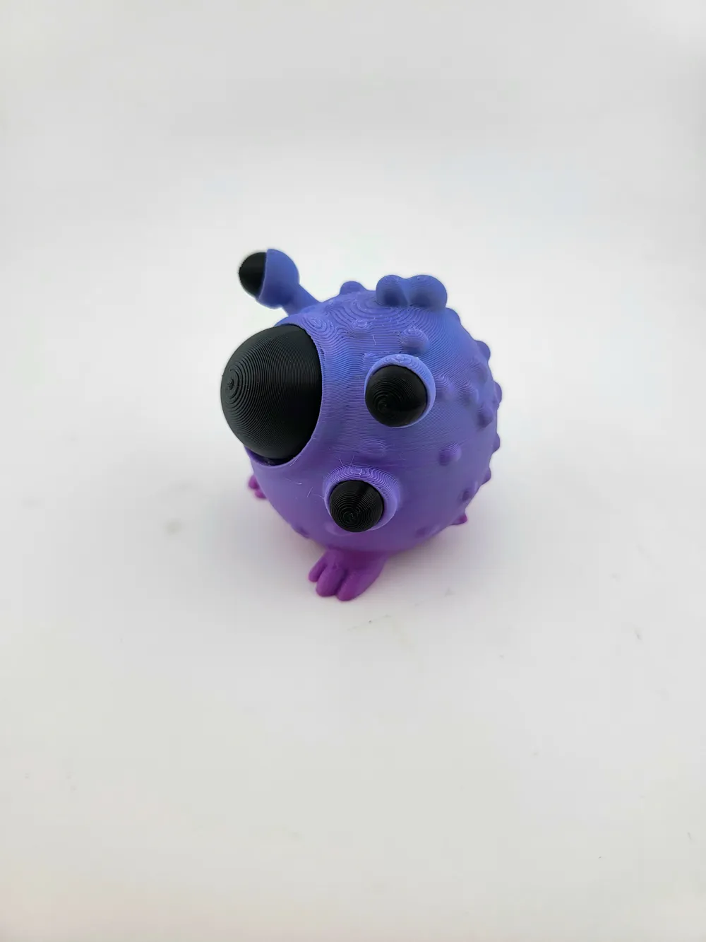 MonoBlob – The Kawaii Five Eyed Space Monster thumbnail 4