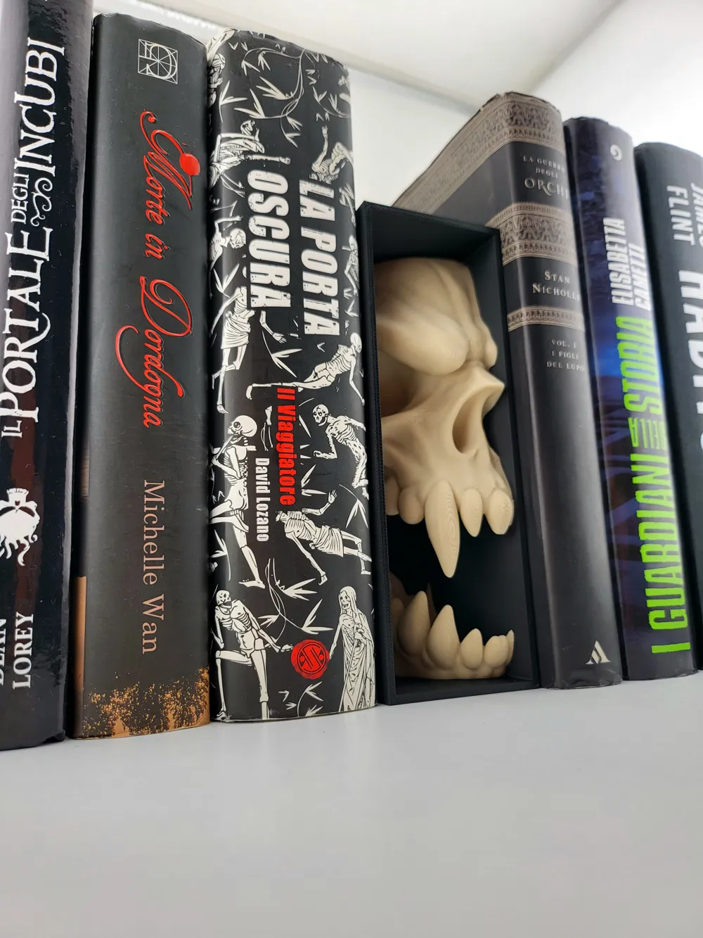 Skull Book Nook Realistic Horror Insert for 3D thumbnail 4
