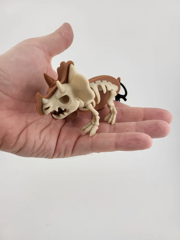 Kawaii Triceratops Keychain Cute Dinosaur Charm thumbnail 4