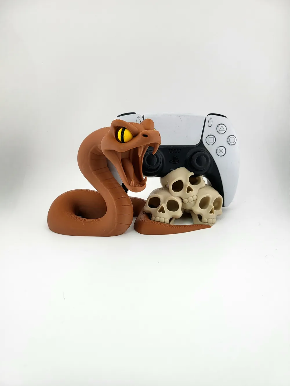 Snake Skull PS5 Controller Holder Horror Diorama thumbnail 3