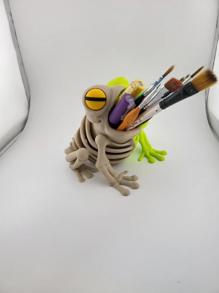 Frog Pen Holder Creepy Desk Organizer skeleton thumbnail 2